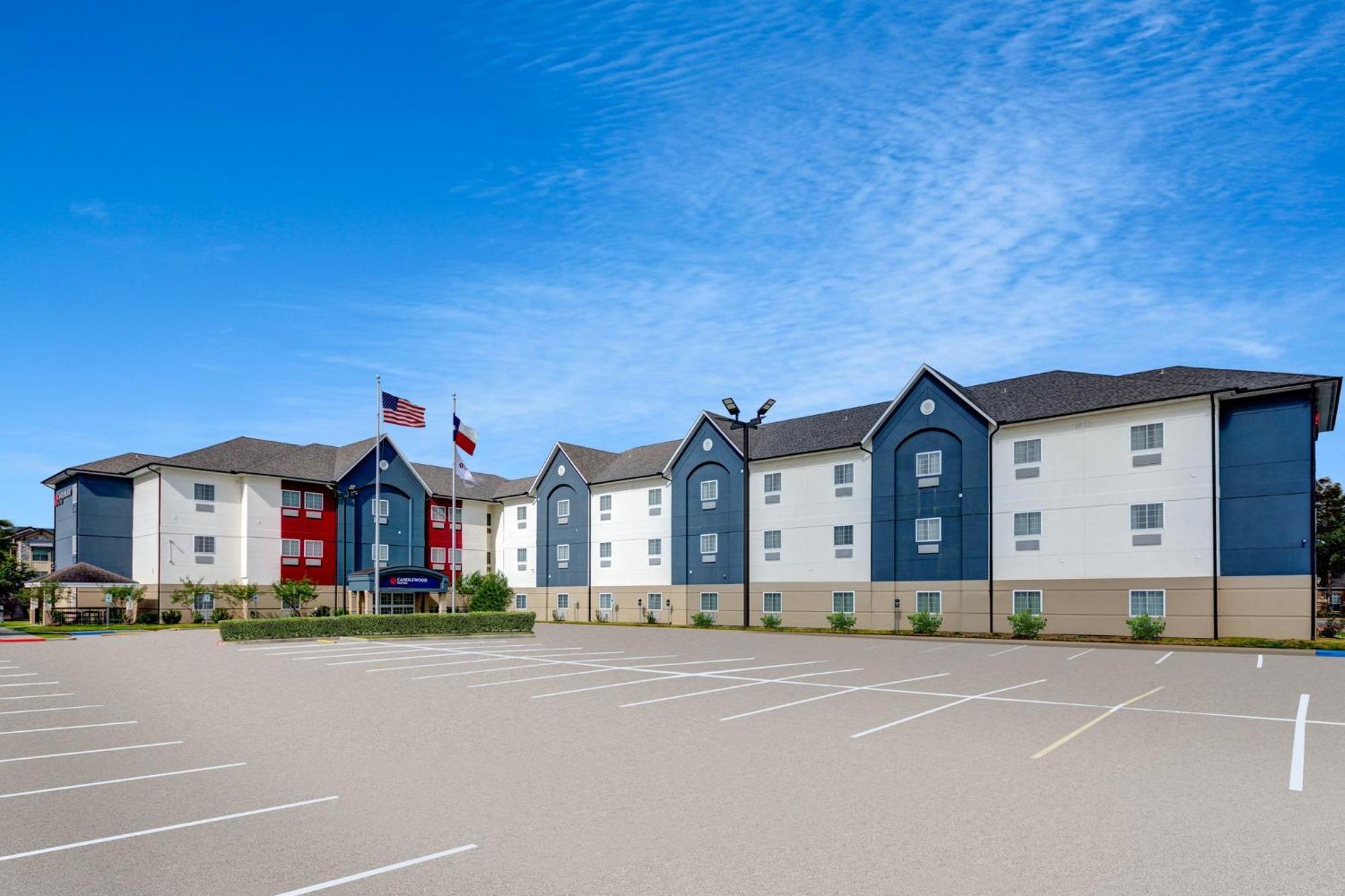 Candlewood Suites Lake Jackson By Ihg Exteriör bild
