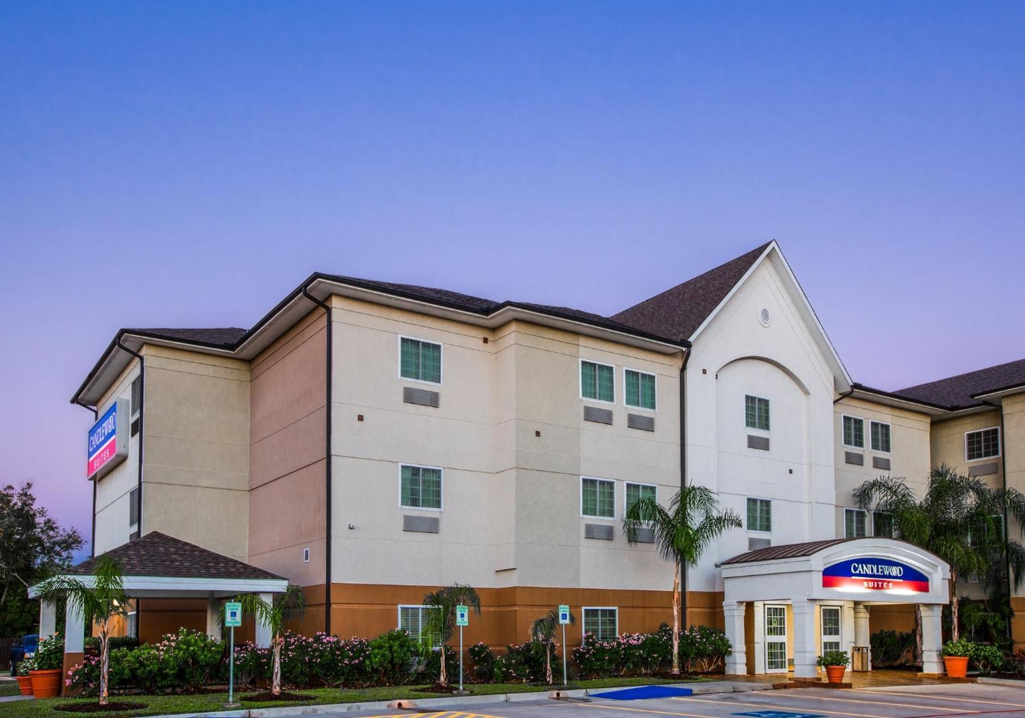 Candlewood Suites Lake Jackson By Ihg Exteriör bild