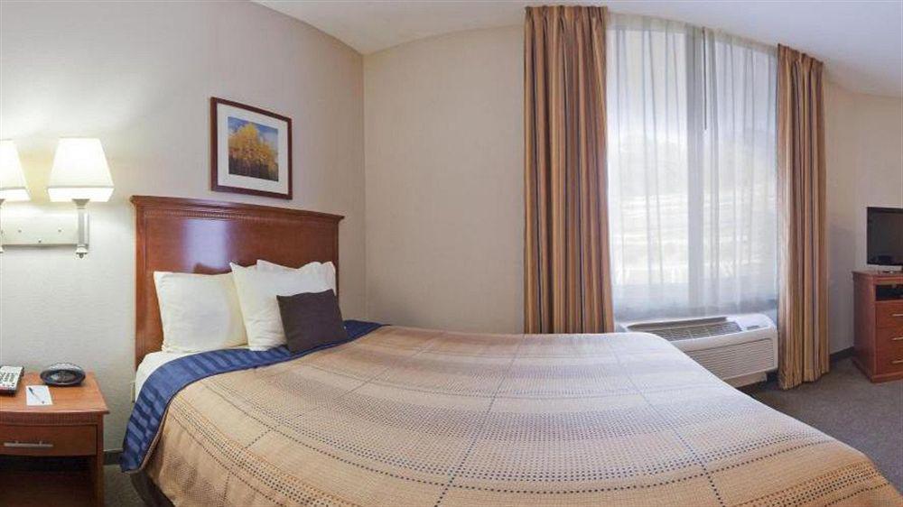 Candlewood Suites Lake Jackson By Ihg Exteriör bild